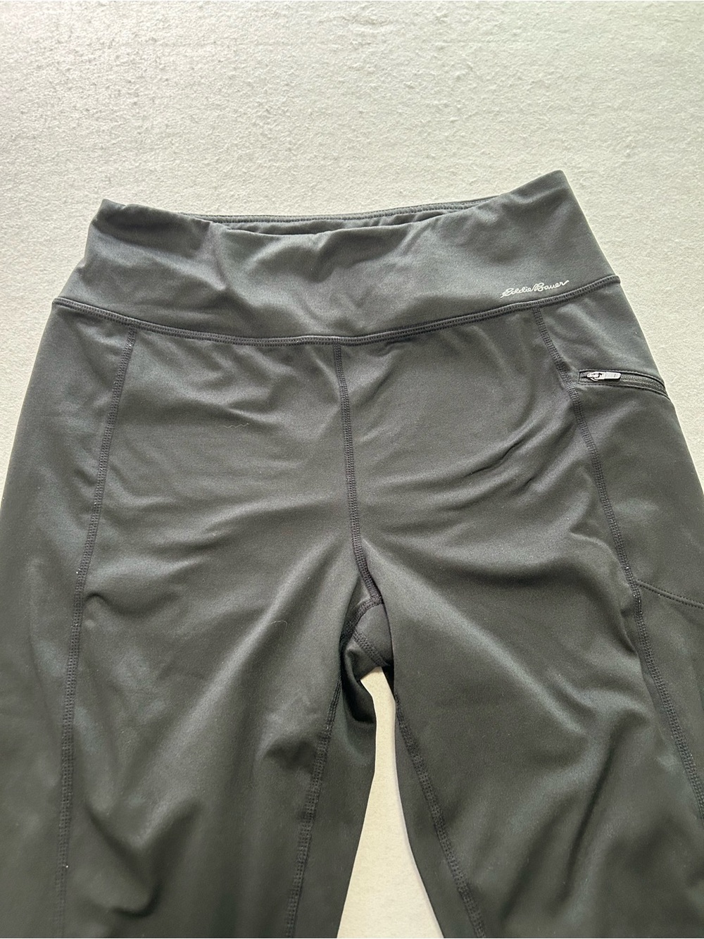 Eddie Bauer Trail Tight Women M Black Zipper Pockets Hiking Athletic Yoga Pants